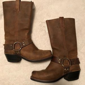 Frye Harness 12r